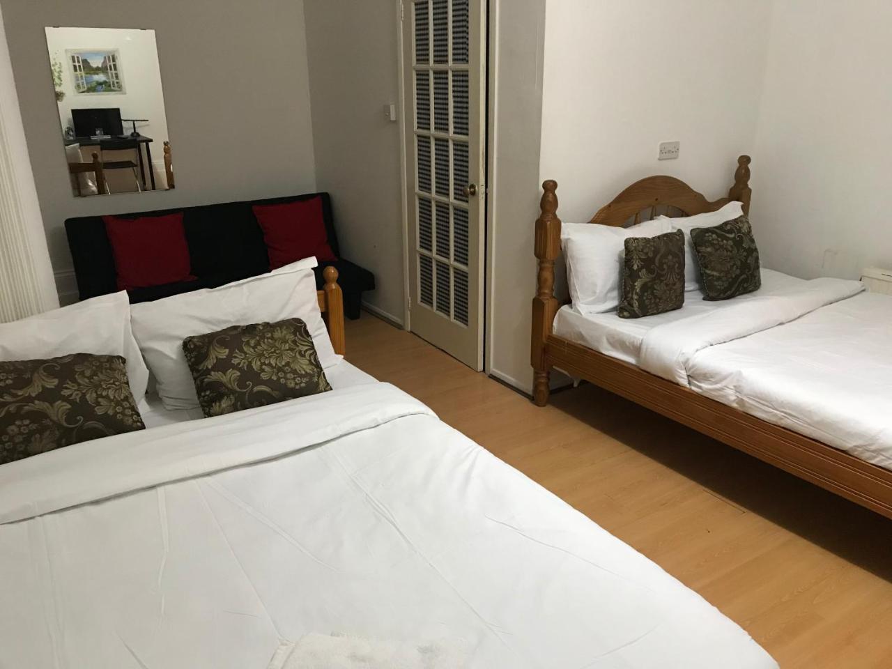 Poplar Guest House London Kültér fotó