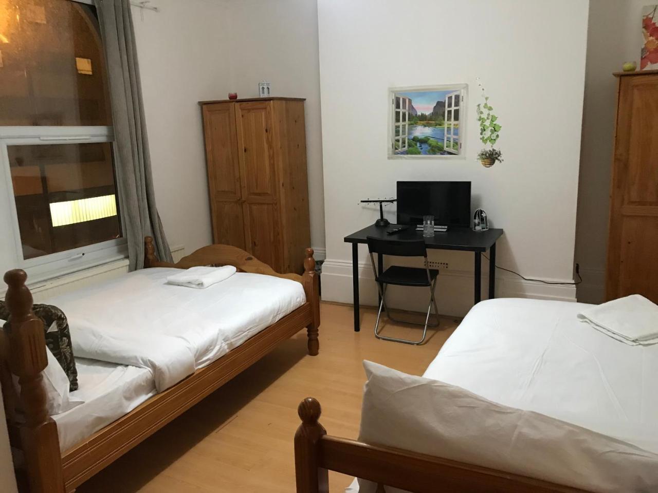 Poplar Guest House London Kültér fotó