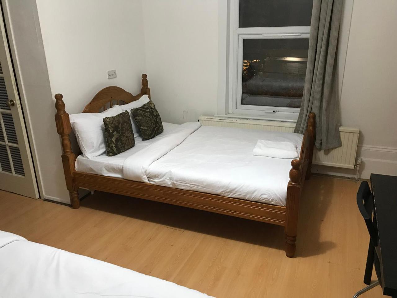 Poplar Guest House London Kültér fotó